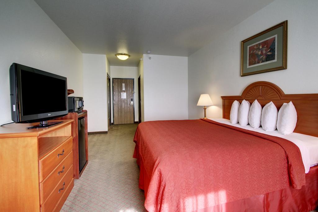 Quality Inn Junction City Near Fort Riley Dış mekan fotoğraf