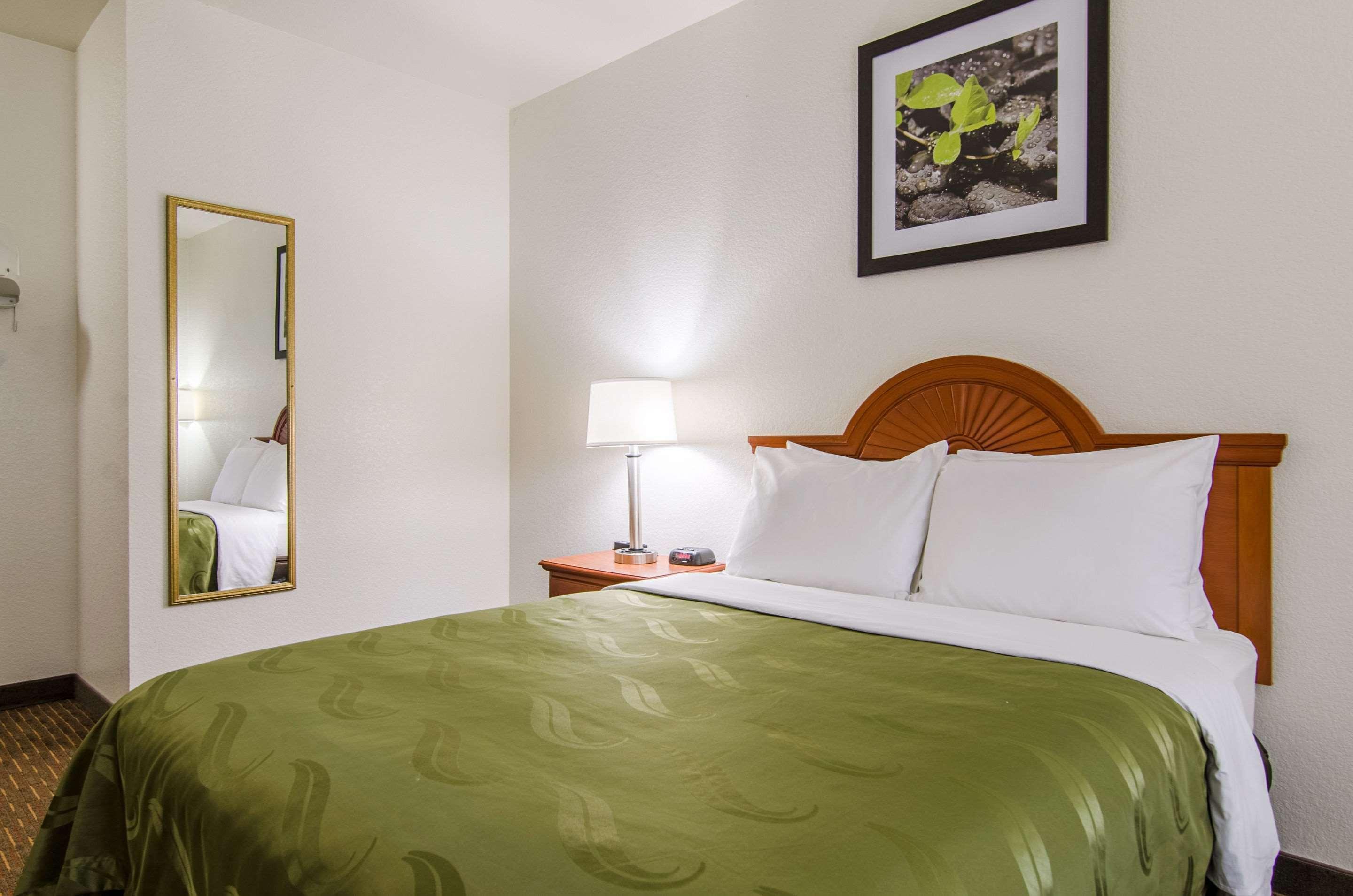 Quality Inn Junction City Near Fort Riley Dış mekan fotoğraf