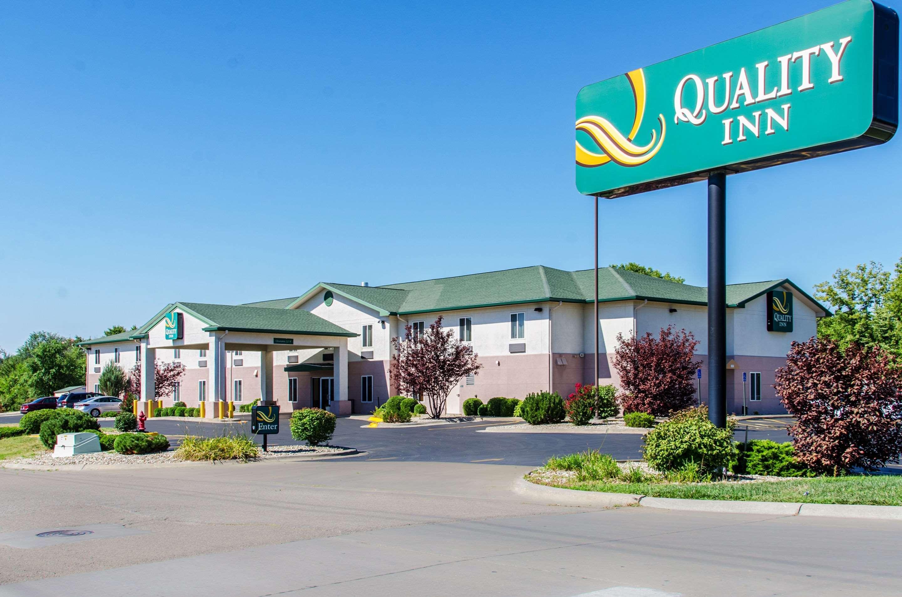 Quality Inn Junction City Near Fort Riley Dış mekan fotoğraf